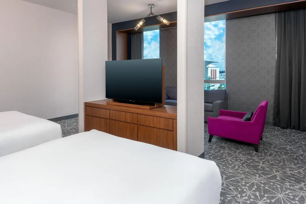 Aloft Orlando Downtown Hotel