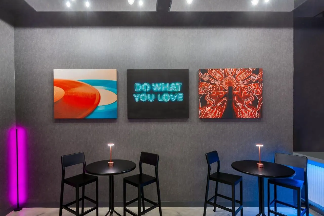 Aloft Orlando Downtown Hotel