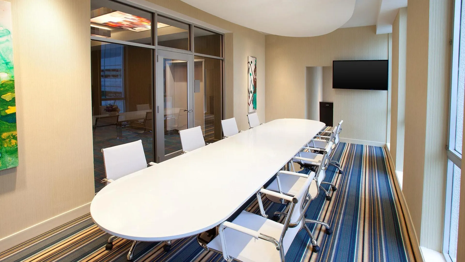 Aloft Orlando Downtown Hotel