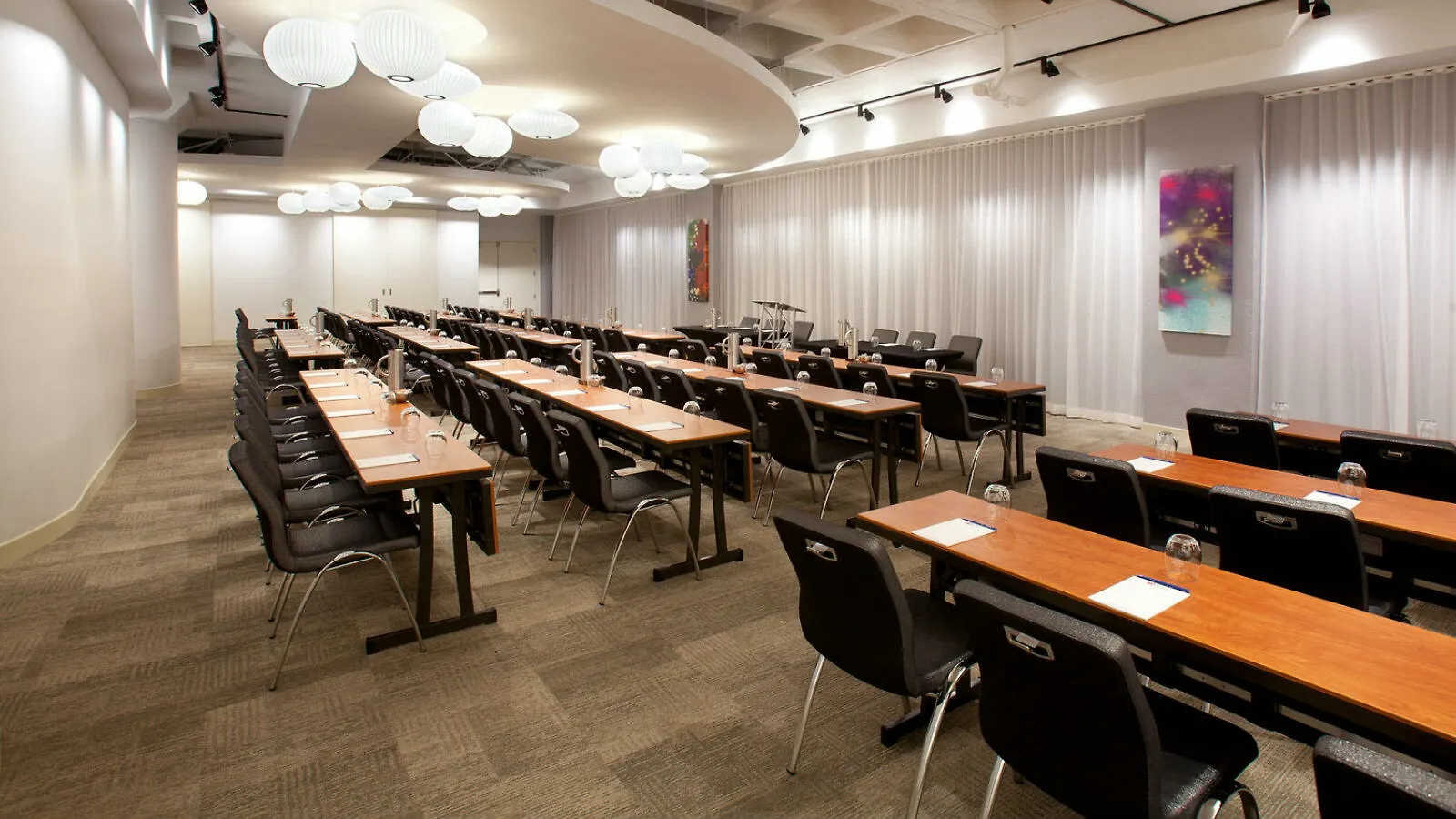 Aloft Orlando Downtown Hotel